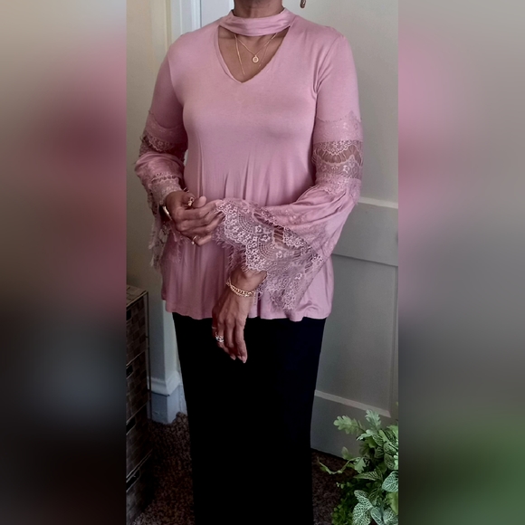 Meet your Posher, Lorraine - Picture 4 of 12